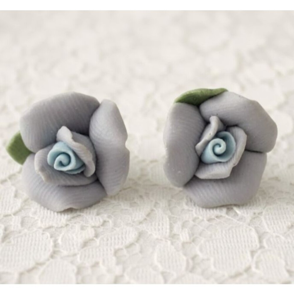 Vintage Lavender Rose Earrings Bisque